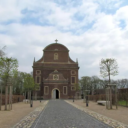 Holiday home De Spannevogel 2 *